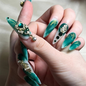 Uñas postizas de acrílico góticas vintage hechas a mano, largas, estilo ataúd, con caja de lujo para arte de uñas. - Product Image 5
