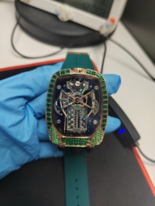 Reloj Deportivo Automático <span class=keywords><strong>de</strong></span> Lujo Jacob Co. Bugatti Chiron Tourbillon <span class=keywords><strong>de</strong></span> Acero Inoxidable con Diseño <span class=keywords><strong>de</strong></span> Pistón <span class=keywords><strong>de</strong></span> 16 Cilindros y Correa <span class=keywords><strong>de</strong></span> Goma para Hombre - Product Image 6