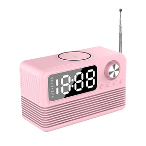 Réveil numérique LED Redwingy <span class=keywords><strong>BT510</strong></span> avec haut-parleur, subwoofer stéréo, haut-parleur sans fil avec charge rapide sans fil 15W, radio - Product Image 2