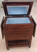 Chariot de refroidissement en bois sur roulettes personnalisé pour patio, glacière extérieure de 54 litres, chariot de bar à boissons
