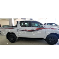 Nouvelles pièces de véhicule, kit de carrosserie, bandes graphiques pour Toyota Hilux 4X4 2023, autocollant de porte de voiture