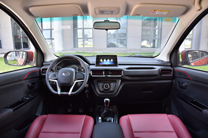 2026 <span class=keywords><strong>SWM</strong></span> Big Tiger SUV automático <span class=keywords><strong>Precio</strong></span> de fábrica Nuevo vehículo de gasolina con interior oscuro FWD Drive Coches nuevos Chinos Baratos - Product Image 4