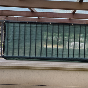 Tamaños personalizados disponibles 6 * 25ft 8 * 50ft Weave Windbreaker Patio Playground Privacy Fence Screen <span class=keywords><strong>para</strong></span> la venta - Product Image 2