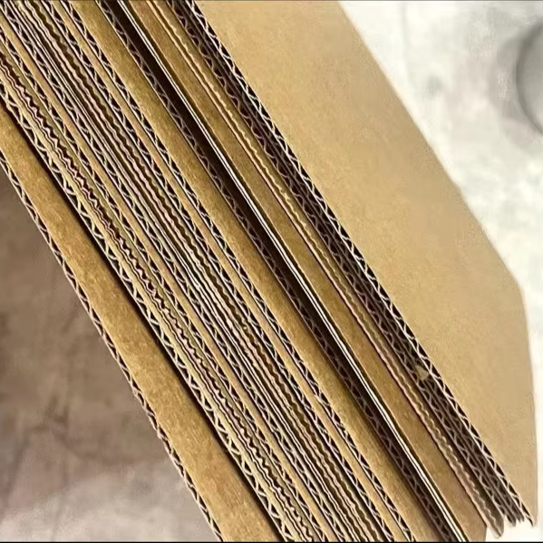 Corrugated Cardboard Durable Paper & Paperboard for Packaging and Shipping