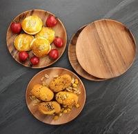 Assiette jetable ronde en bois de noyer massif avec motif végétal, couleur et logo personnalisés pour les fêtes et le service