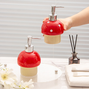 Dispensador de Jabón de Cerámica con Forma de Hongo, Hecho a Medida, 330 ml, Rojo, Recargable, para Baño, Gel de Ducha - Product Image 2