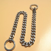 Edelstahl Einfaches Hundehalsband mit Nietenverzierung Nahtlose Schweißung Verdrehte Kette Teleskopisches Design-Großhandel