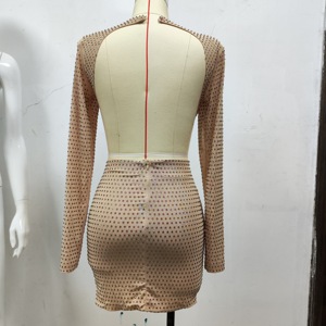 Robe de soirée plissée mince sexy de luxe Robes à volants 3D de couleur unie pour femmes - Product Image 1