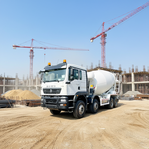 Camión Mezclador de Concreto Sinotruk HOWO TX 8*4 de Uso Industrial, Camión Cisterna Personalizado de 12/14/16 CBM para Exportación y Construcción de Carreteras - Product Image 1