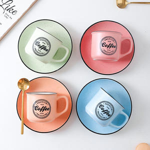 Juego de taza y platillo de cerámica de 101-200 ml con diseño de dibujos animados serigrafiados para té o café - Product Image 5