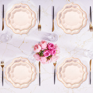 <span class=keywords><strong>Assiettes</strong></span> <span class=keywords><strong>en</strong></span> papier irisées à bord doré personnalisées <span class=keywords><strong>en</strong></span> gros pour décorations de mariage et de fête d'anniversaire - Product Image 3