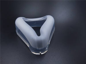 ชิ้นส่วนยางพิเศษแบบกำหนดเอง ผู้ผลิตพลาสติกเกรดทางการแพทย์จากจีน ชิ้นส่วนซิลิโคนนำกลับมาใช้ใหม่ได้สำหรับหน้ากากอนามัยทางการแพทย์ ได้รับการรับรองมาตรฐาน ISO9001 - Product Image 3