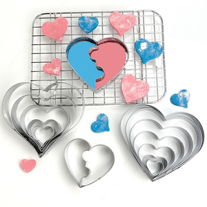 Cutter en silicone en forme de cœur, personnalisable avec logo, mignon, non toxique et compatible lave-vaisselle, pour fondants, biscuits et accessoires de pâtisserie. - Product Image 1