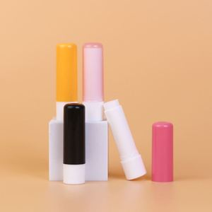 Bálsamo Labial Ecológico y Vegano en Envase Cilíndrico con SPF 15, Voluminizador, Protector Solar, Brillante y Suavizante para Promoción - Product Image 1