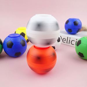 Mini balles de football Fidget Spinner, gyroscopes de doigt anti-stress, jouets Fidget pour les cadeaux de fête des enfants et le divertissement quotidien - Product Image 2