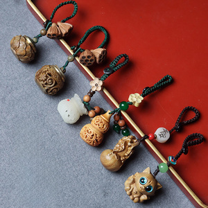 Meilleure Qualité d'Articles Anciens en Bois, Petits Objets aux Couleurs Vives, Artisanat Exquis en Bois, Artisanat Léger en Bois Naturel - Product Image 1
