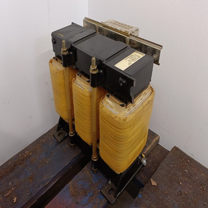 4au3095 1ga00 8b PLC Dedicado para Automatización Industrial, Primario 400 VCA, Secundario 165 VCA, Nuevo Original, Disponible <span class=keywords><strong>en</strong></span> Stock, Programación de PLC - Product Image 1