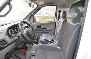 Accept Custom Orders 2025 Brand <strong>New</strong> Kama China 41.93kwh Rhd Passenger Minibus <strong>8</strong> <strong>Seater</strong> 9 Places Mini Delivery Bus <strong>Van</strong> For Sale - Product Image 6