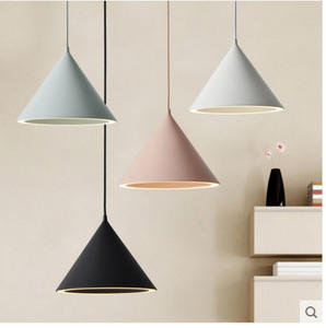 Lustre de <span class=keywords><strong>restaurant</strong></span> macaron post-moderne nordique bar unique salon chambre créatif cône halo suspension lampe - Product Image 1