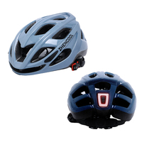 Casque de vélo avec feux arrière, doté d'un système de fermeture à boucle et d'une conception intégrée, offrant une protection pour le VTT