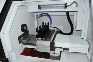 <span class=keywords><strong>Mini</strong></span> ck0632 <span class=keywords><strong>CNC</strong></span> <span class=keywords><strong>Lathe</strong></span> GSK hệ thống điều khiển kim loại Máy tiện nhỏ (torno/tokarka) Nhà máy duy nhất trực tiếp tùy chỉnh sử dụng động cơ - Product Image 6