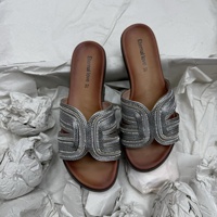 Nouvelles Sandales Plates d'Été pour Femmes, Boucle H, Chaussons Polyvalents à Bout Ouvert Orné de Diamants, Talons Carrés, Semelle Unique Décontractée, Pour la Plage ou l'Extérieur, en PVC