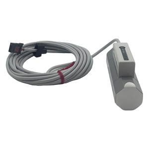 Amplificateur de capteur de débit Keyence FD-A600 avec affichage numérique, montage sur rail DIN, mesure du débit de liquide, capteur de débit - Product Image 3