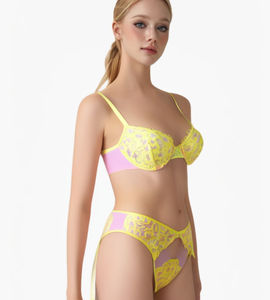 เซ็ตกางเกงชั้นในลูกไม้สีขาวโปร่งสุดเซ็กซี่ของผู้หญิงชุดบราและกางเกงในผ้าไหมชุดชั้นในสตรีแบบปักลายเซ็กซี่ - Product Image 1