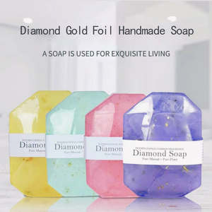 Savon artisanal en forme de diamant, créatif, pour le bain, nettoyant, hydratant, transparent, avec feuille d'or, aux huiles essentielles - Product Image 5