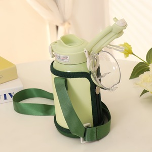 Botella de agua infantil de acero inoxidable con aislamiento, con asa y funda, de gran capacidad, para niños en edad escolar. - Product Image 4