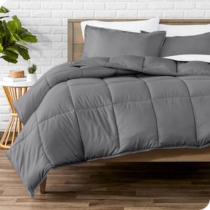 Ensemble de literie de <span class=keywords><strong>couette</strong></span> de style luxe avec rembourrage en polyester doux <span class=keywords><strong>et</strong></span> chaud pour la maison ou l'hôtel - Product Image 1