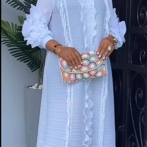 เดรสยาวทรงพลีท Miyake แขนทรงกลีบดอกไม้ ยืดหยุ่นได้ดี เอวธรรมชาติ ผลิตตามแบบ ODM ผ้าโพลีเอสเตอร์ 100% คุณภาพสูง ปี 2025 - Product Image 3