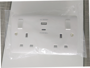 <span class=keywords><strong>2025</strong></span> nóng bán sản phẩm mới nhanh chóng chuyển đổi phí dp Switched USB ổ cắm 2Gang 13A loại A + C chuyển đổi ổ cắm - Product Image 3