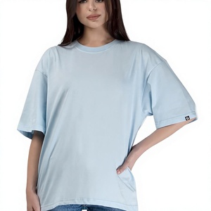 T-shirt pour femme fabriqué sur mesure (OEM), 240 GSM, très haute qualité, 100% coton, logo personnalisé, épaules tombantes, style décontracté, vêtement d'été - Product Image 4