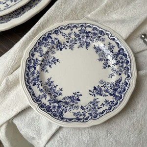 British Country-Style Ceramic Pastry and Pasta Plate Dish Blue <b>Small</b> Flower Design with Stand for Parties - Product Image 4