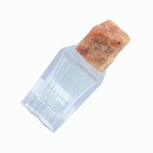 Flacon de parfum en verre transparent de nouvelle conception avec couvercle en aventurine rouge naturelle - Product Image 2