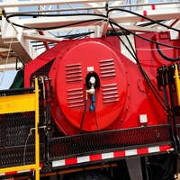 Plateforme de forage rotative montée sur camion XJ350 à moteur diesel pour le service de puits pétrolifères - Marque Qingchang