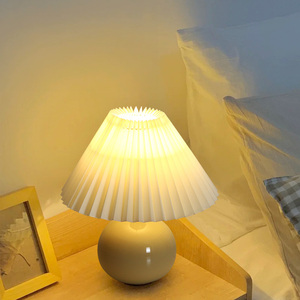 पढ़ने के लिए कमरे के बिस्तर के किनारे रहने वाले कमरे का वातावरण रात का वातावरण लाइट सुरुचिपूर्ण सिरेमिक रेस्तरां के नेतृत्व वाले पूल लैंप टेबल - Product Image 2