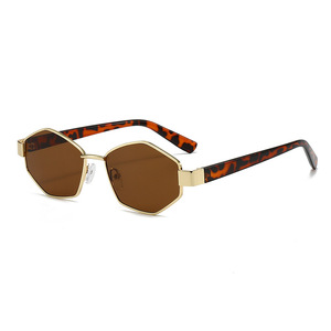 Lunettes de soleil en gros avec logo personnalisé, monture classique rétro, dernières nouveautés, best-seller pour l'extérieur - Product Image 3