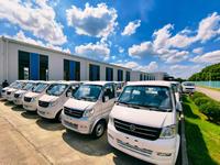 Camion léger Dongfeng Xiaokang K01 abordable, maniable pour les transports de dernière mile dans les rues étroites