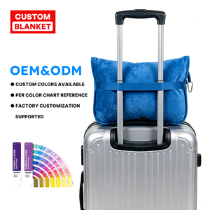 Couverture de voyage personnalisée Ujoy, écologique, tendance, promotionnelle, douce, chaude, portable, ensemble coussin et couverture <span class=keywords><strong>2</strong></span>-en-1 pour l'extérieur - Product Image 1