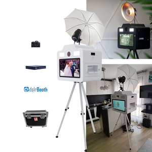 Cabine <span class=keywords><strong>photo</strong></span> édition Noël avec écran tactile <span class=keywords><strong>de</strong></span> 21,5 pouces, lumière d'appoint et trépied, coque <span class=keywords><strong>de</strong></span> photomaton DSLR, photomaton <span class=keywords><strong>de</strong></span> fête - Product Image 1