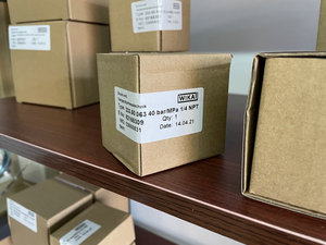 고품질 저비용 다이얼 마노미터 스테인리스 스틸 오일 충전 유압 압력 게이지 모델:233.50 - Product Image 2