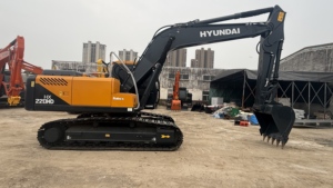 Excavatrice d'occasion de haute qualité Hyundai HX220HD 22 tonnes, meilleur prix, 20 tonnes, 21 tonnes, grande machine, équipement lourd Hyundai d'occasion, EPA - Product Image 4