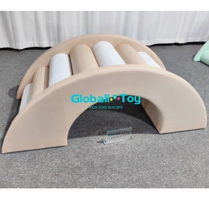 LUXE - Área de Juegos Suave Blanca y Beige con Piscina de Pelotas Grande de 8 pies x 8 pies y Tobogán - Product Image 4