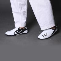 Vente en Gros Usine Chinoise Taekwondo Femmes Hommes Offre Spéciale Chaussures d'Entraînement de Taekwondo et d'Arts Martiaux en PU de Haute Qualité