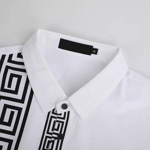 <span class=keywords><strong>Polo</strong></span> <span class=keywords><strong>blanc</strong></span> à <span class=keywords><strong>manches</strong></span> <span class=keywords><strong>courtes</strong></span> pour hommes accepte les <span class=keywords><strong>manches</strong></span> <span class=keywords><strong>courtes</strong></span> à la mode simple pour hommes personnalisés - Product Image 3