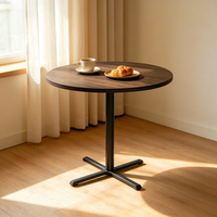 Table de bar sur pieds gain de place, base en X à quatre pieds, hauteur réglable, plateau de 60 cm, multicolore, noyer noir, rouge, usage polyvalent