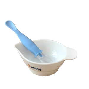 Personalizada de complementaria de comida de bebé sirviendo comida de bebé con tapa y cuchara - Product Image 1