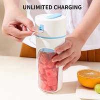 Pengisi Daya Nirkabel USB Rumah Tangga Portabel Pembuat Jus Pribadi Cangkir Jus Kecil Pembuat Jus Listrik Mini